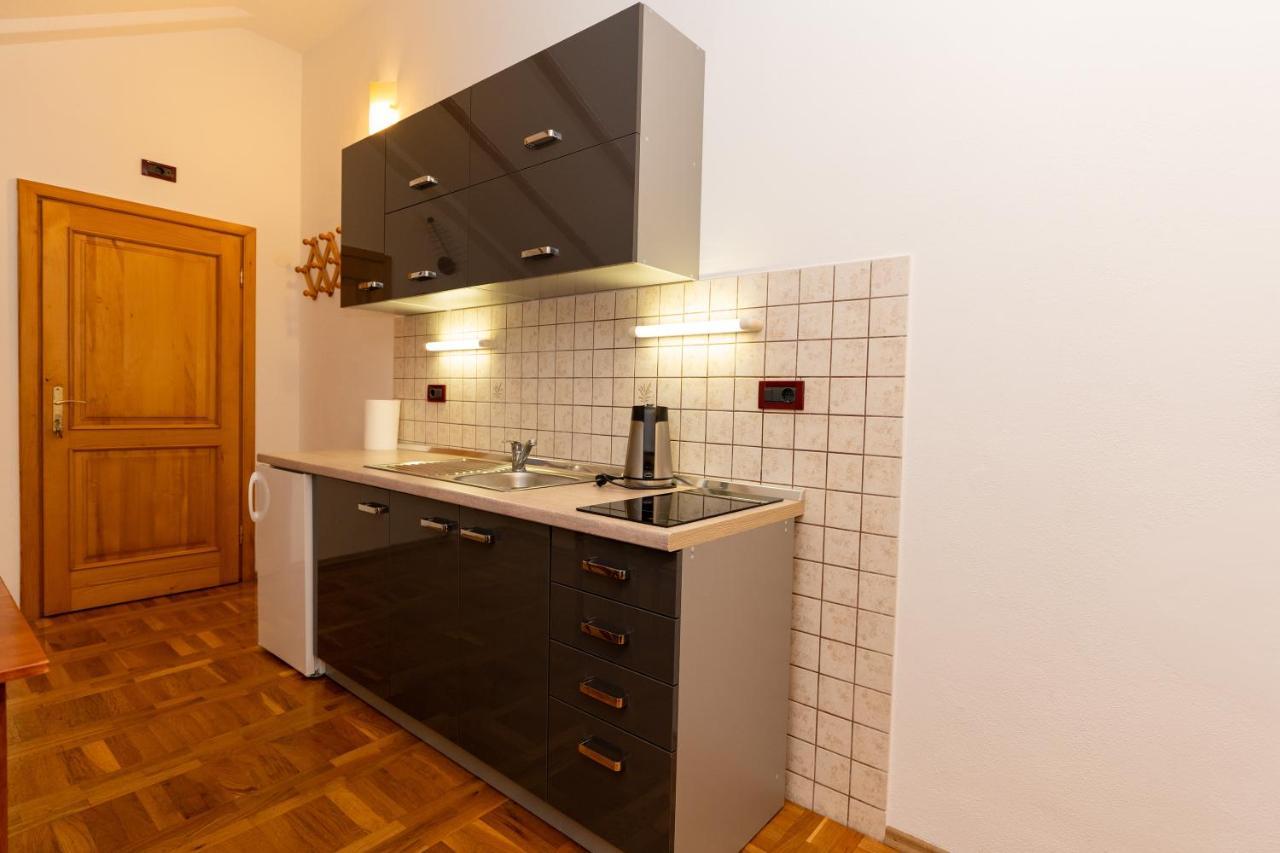 Apartman Miramare Otočac Dış mekan fotoğraf