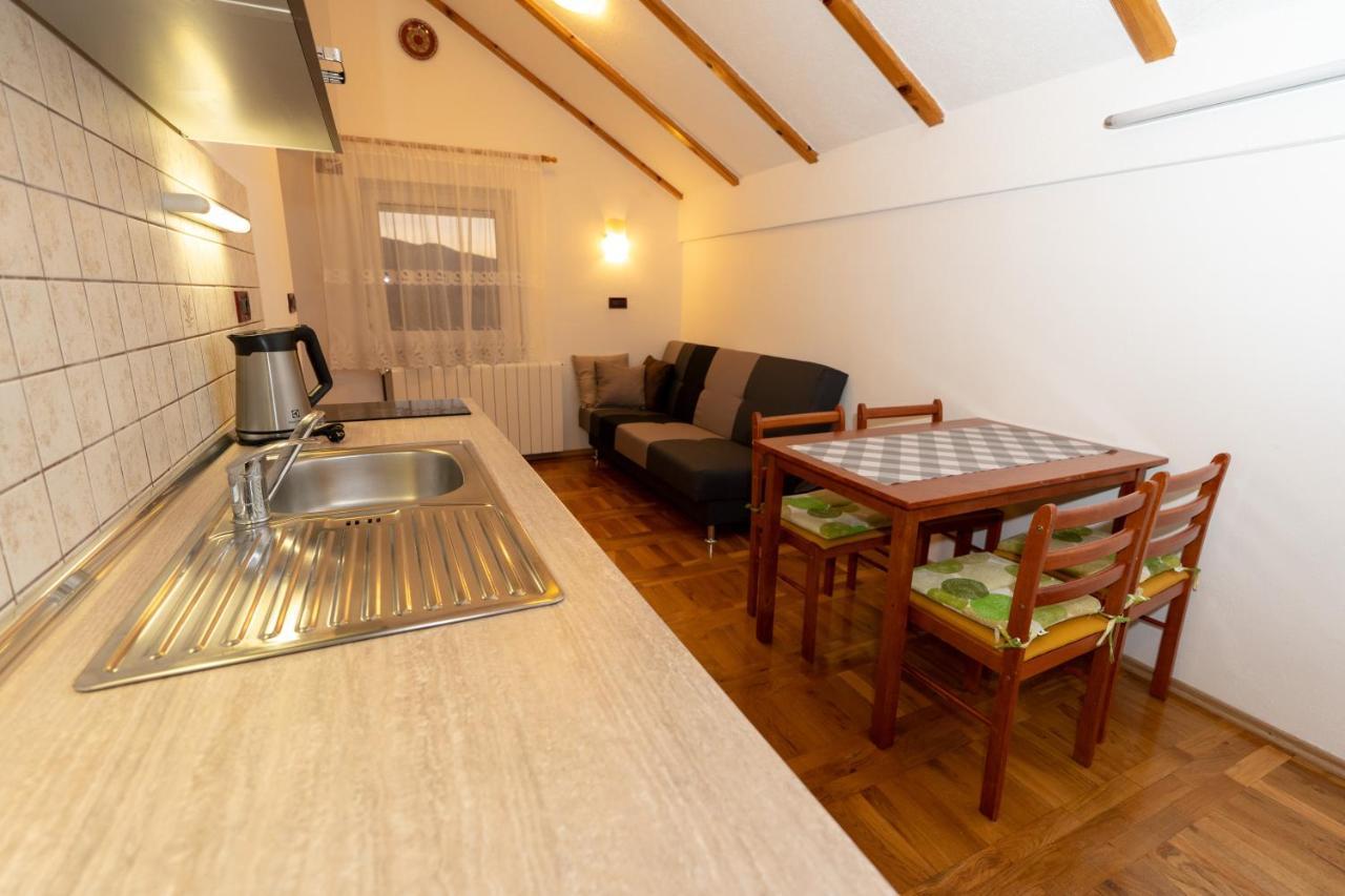 Apartman Miramare Otočac Dış mekan fotoğraf