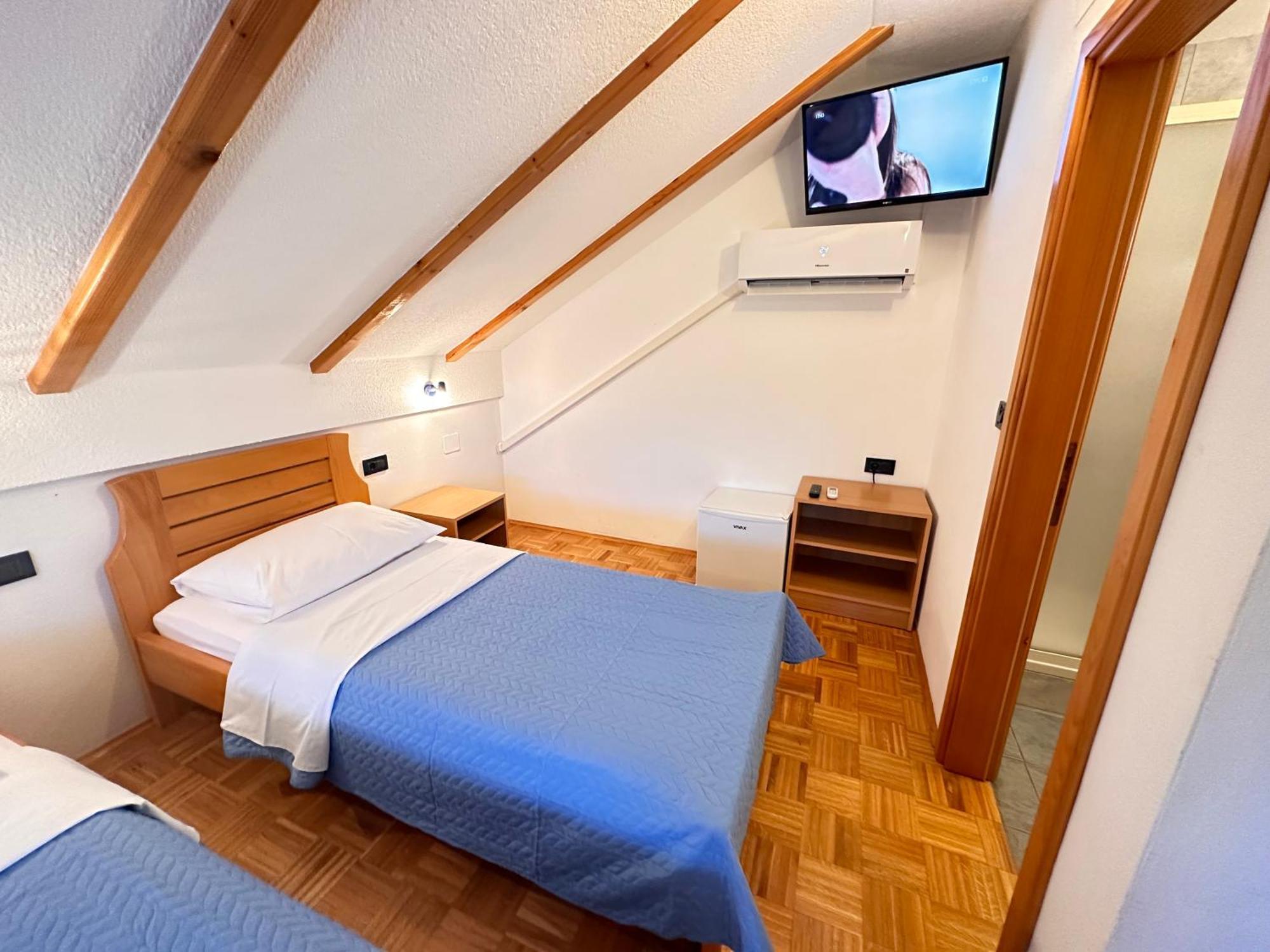 Apartman Miramare Otočac Dış mekan fotoğraf
