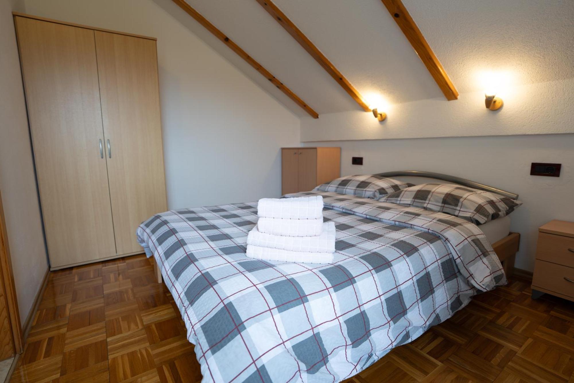 Apartman Miramare Otočac Dış mekan fotoğraf