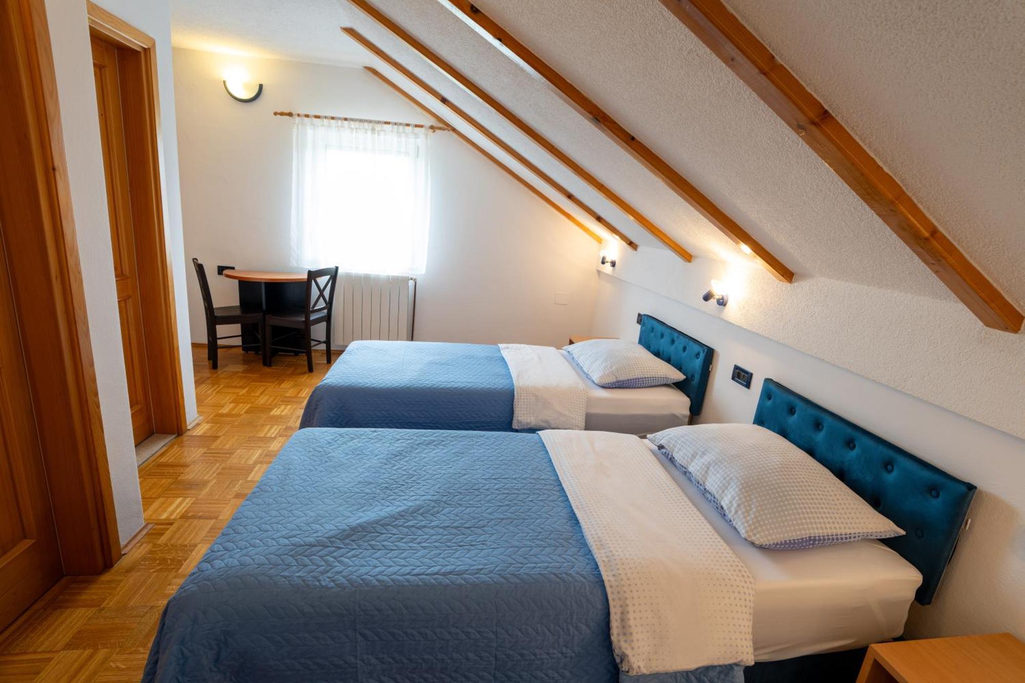 Apartman Miramare Otočac Dış mekan fotoğraf