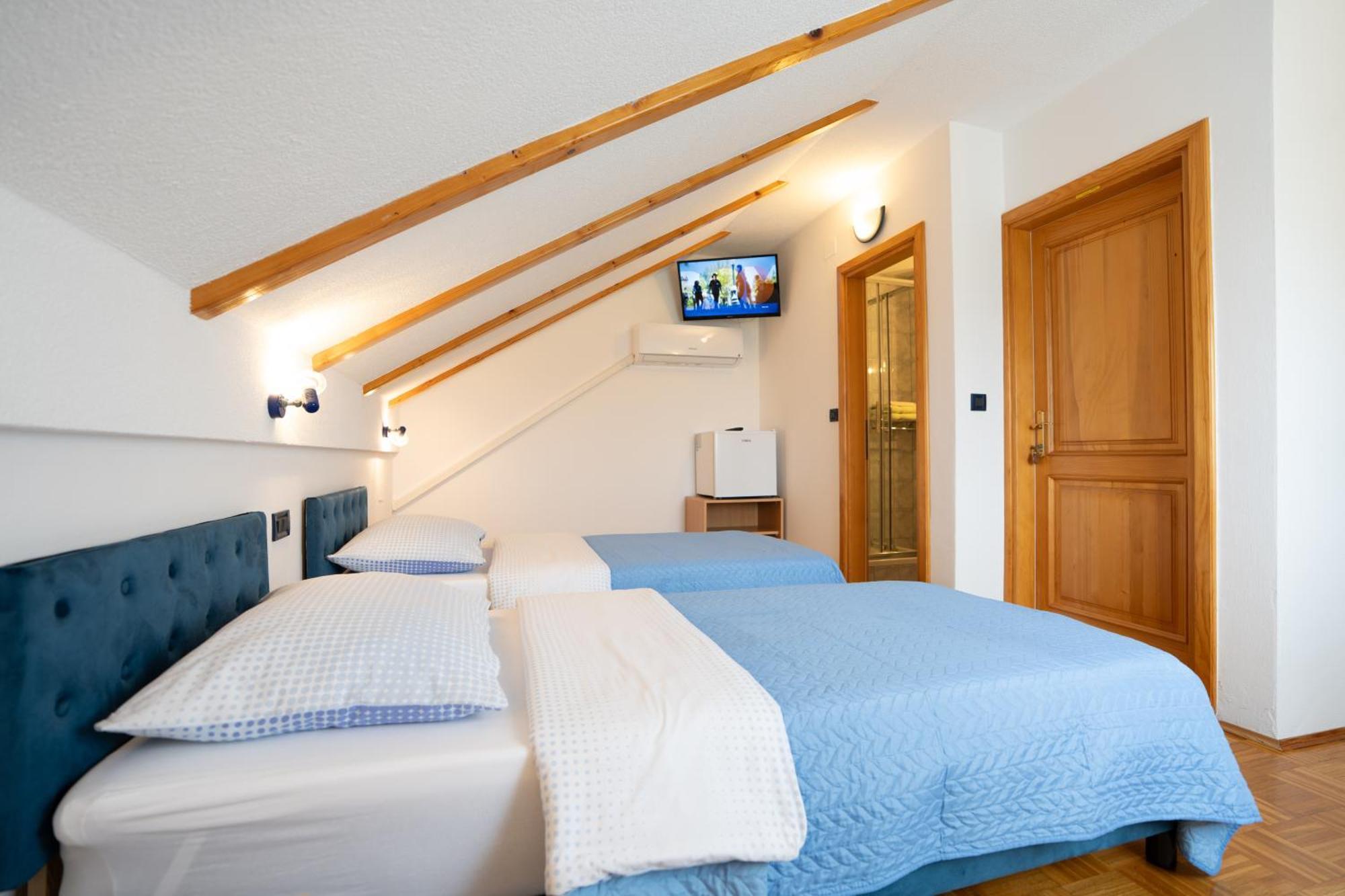 Apartman Miramare Otočac Dış mekan fotoğraf