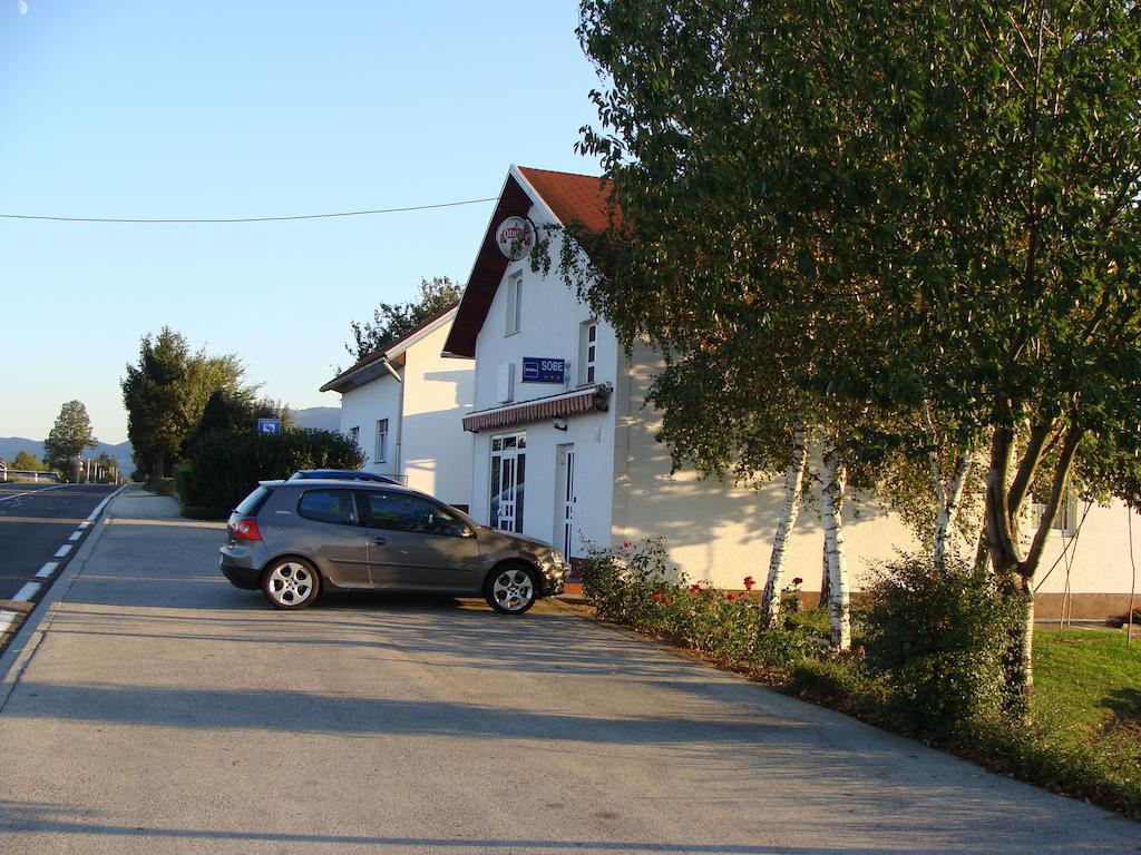 Apartman Miramare Otočac Dış mekan fotoğraf