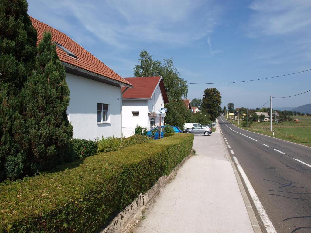 Apartman Miramare Otočac Dış mekan fotoğraf