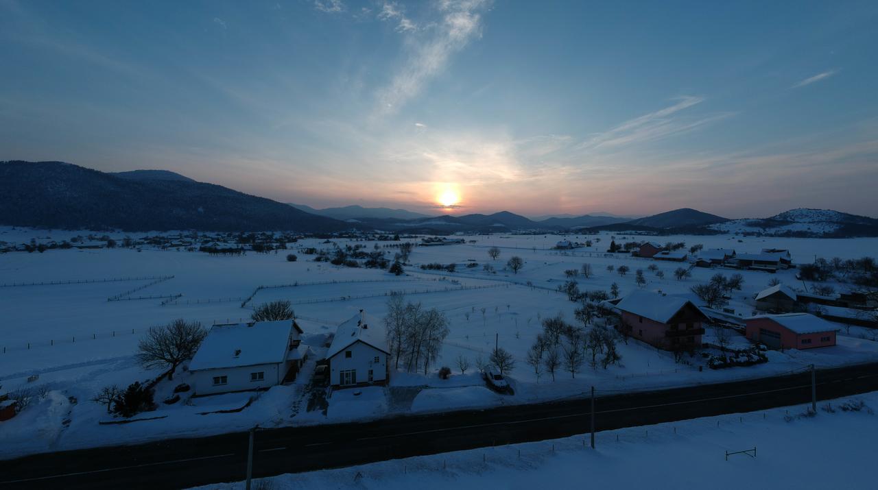 Apartman Miramare Otočac Dış mekan fotoğraf