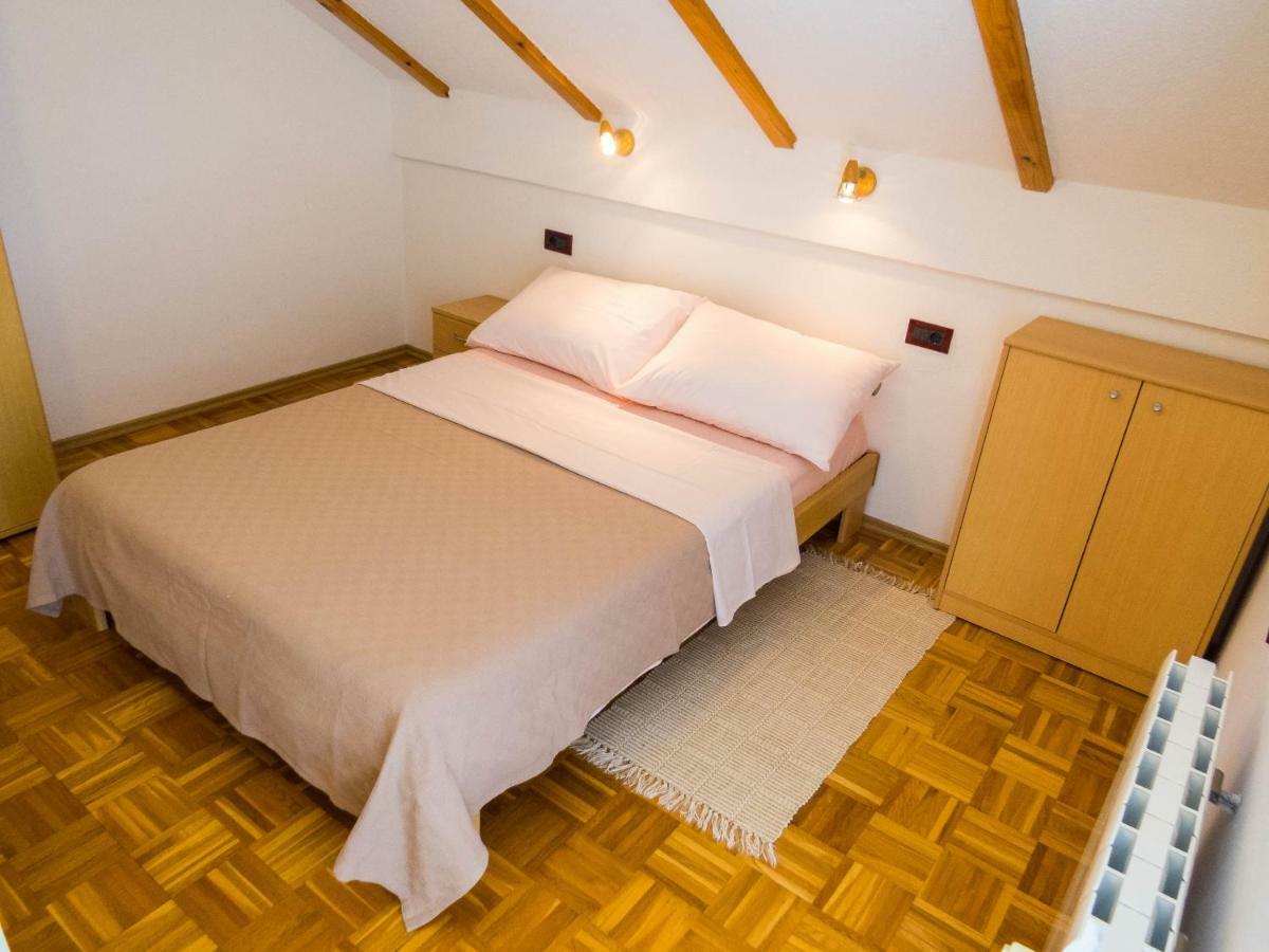 Apartman Miramare Otočac Dış mekan fotoğraf