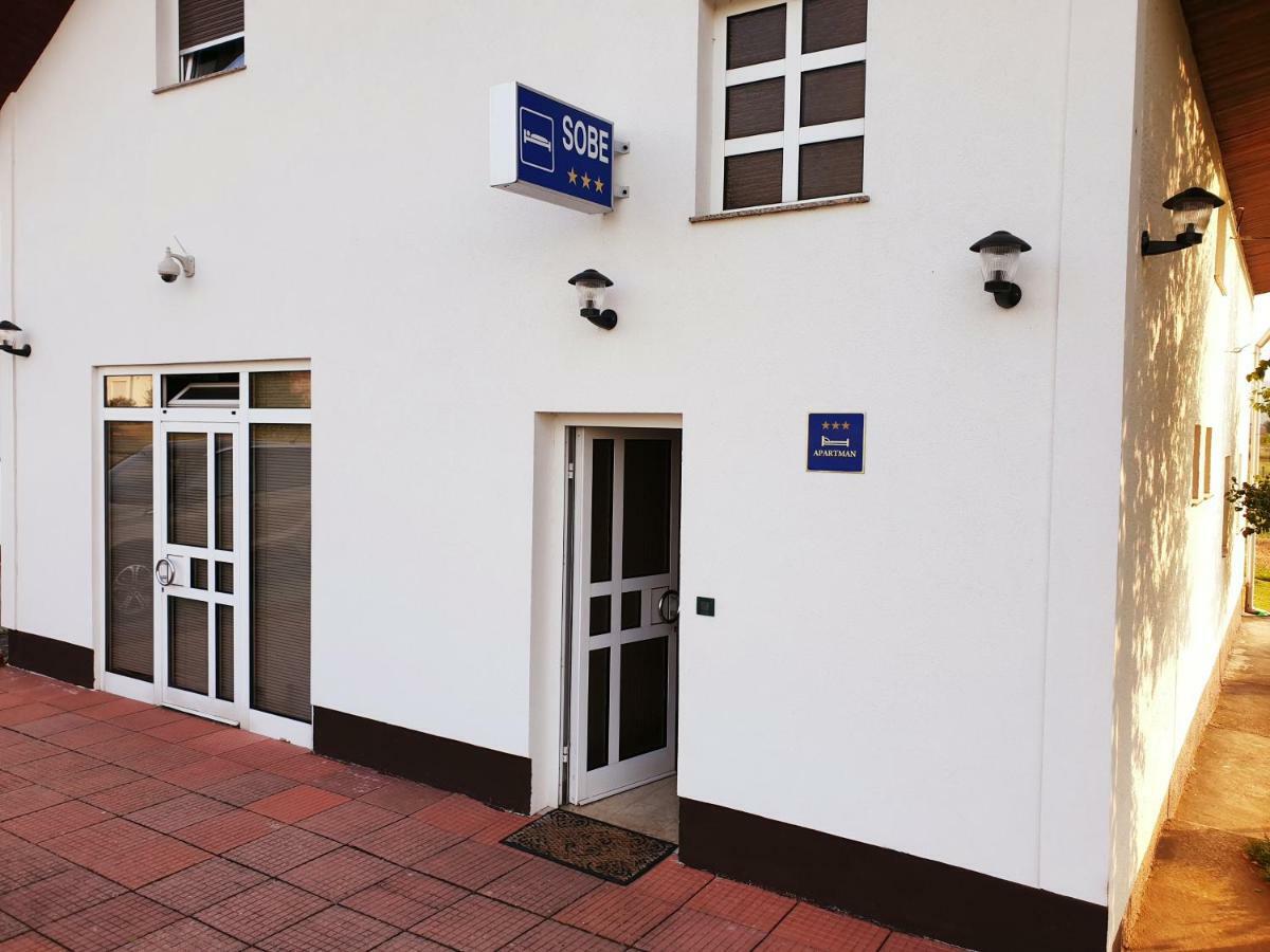 Apartman Miramare Otočac Dış mekan fotoğraf